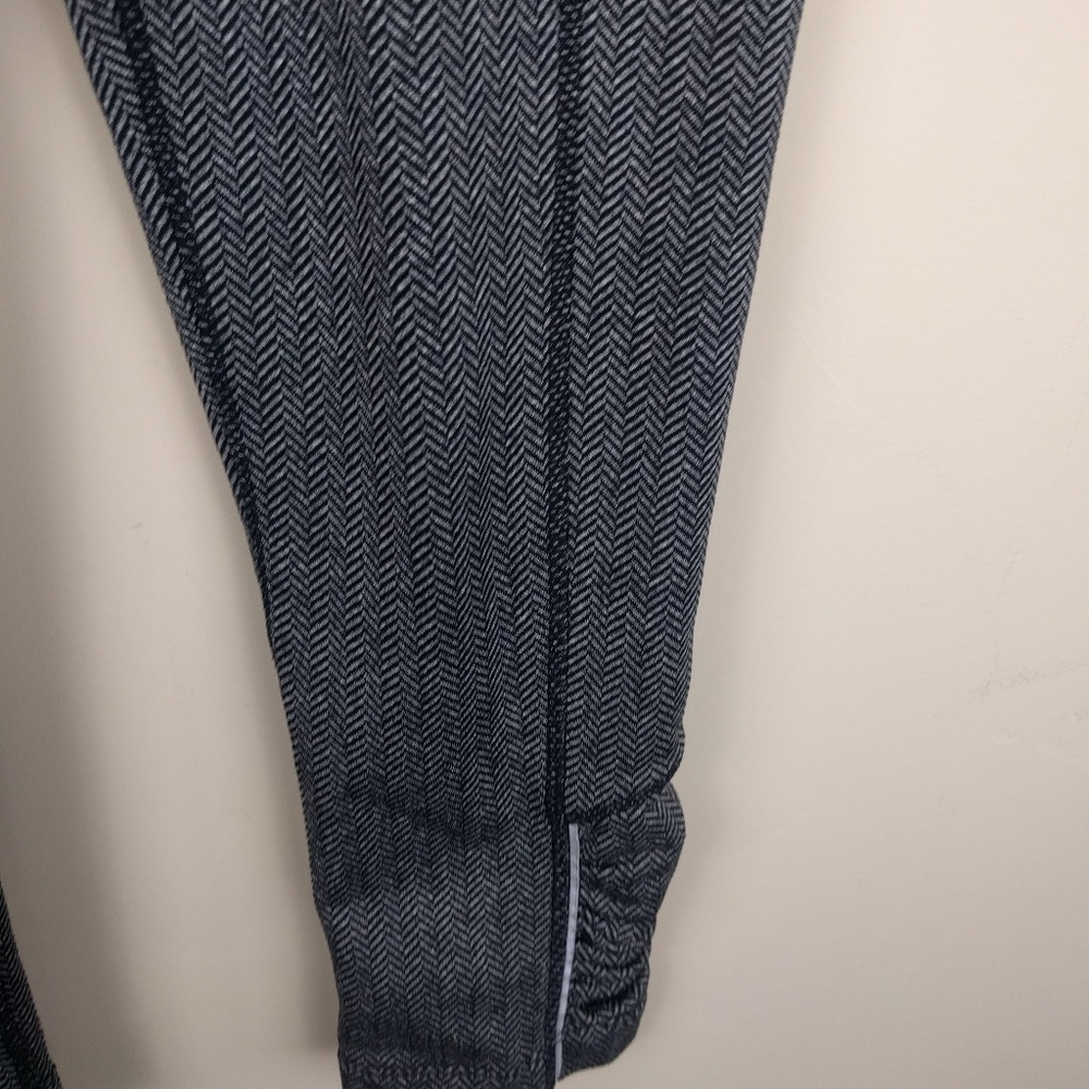 Mondetta cropped leggings scrunching hem gray - Picture 2 of 7